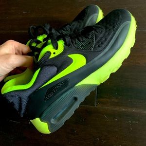 Neon green Nike air max 90s